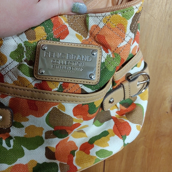 Relic Brand purse - Picture 2 of 6
